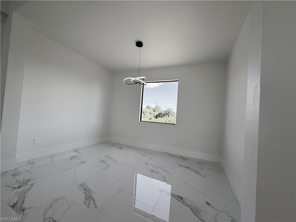 13490 Los Angeles AVE photo 17