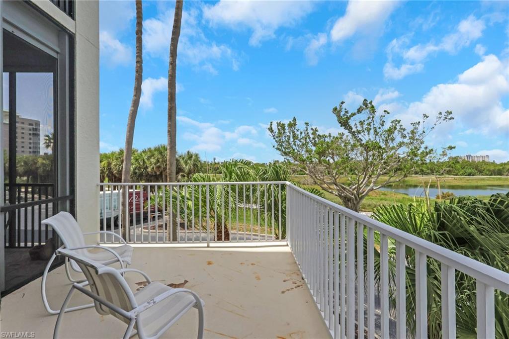 4198 BAY BEACH LN 113 photo 37