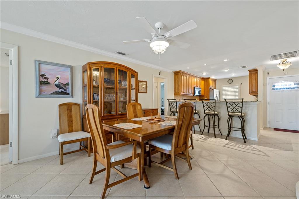 7008 Foxfire DR photo 10