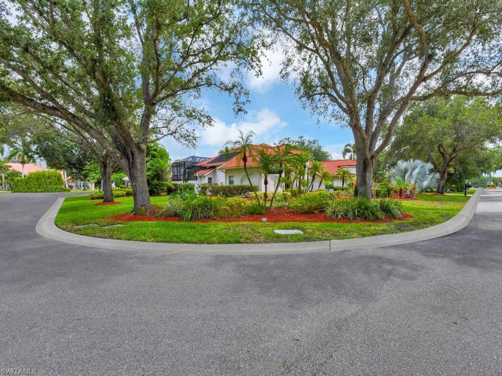 11570 Hampton Greens DR