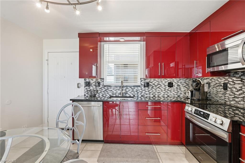 5700 Bonita Beach RD SW 3-805 photo 13