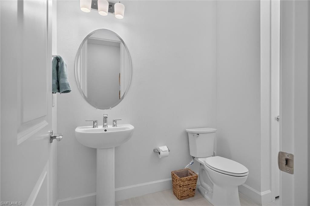 1/2 bath