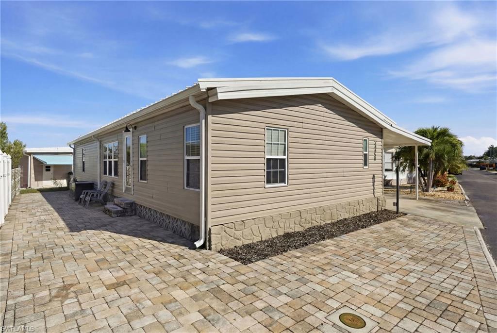 24850 Windward BLVD photo 32