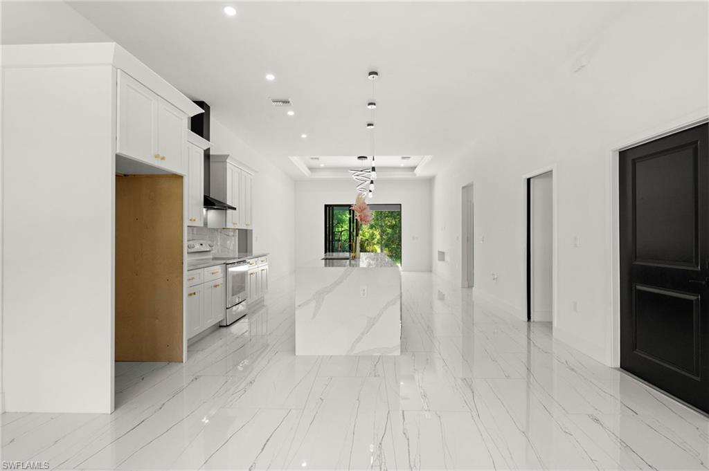 14 Truman AVE photo 13