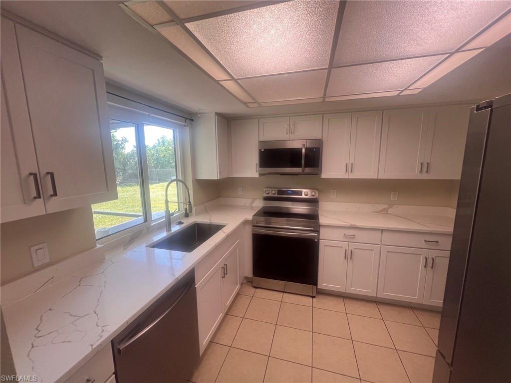 1015 SE 25th TER