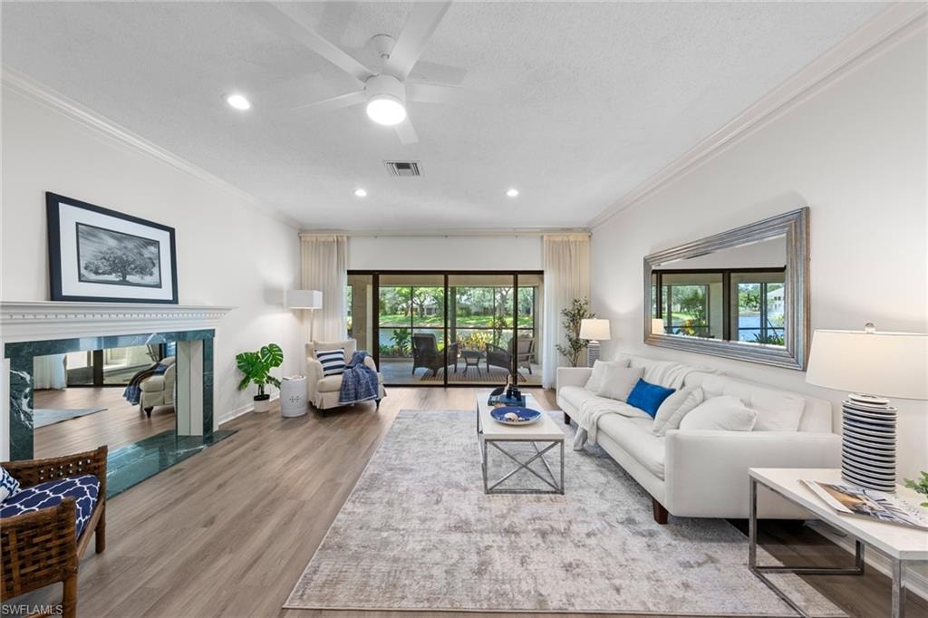 405 Arbor Lake DR 4-103