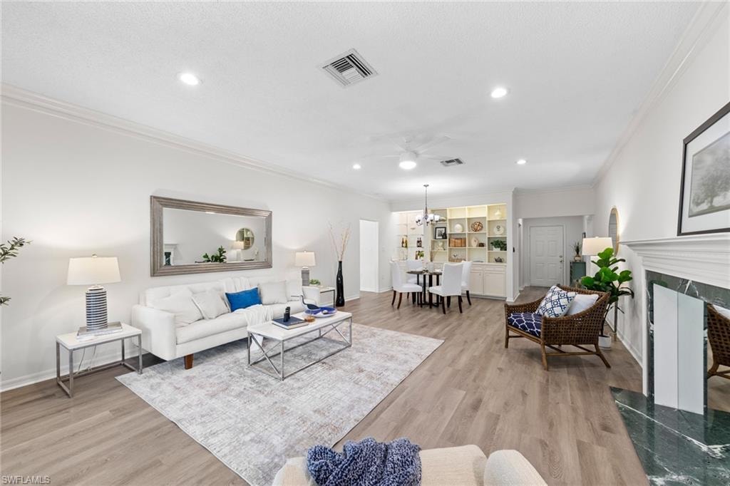 405 Arbor Lake DR 4-103