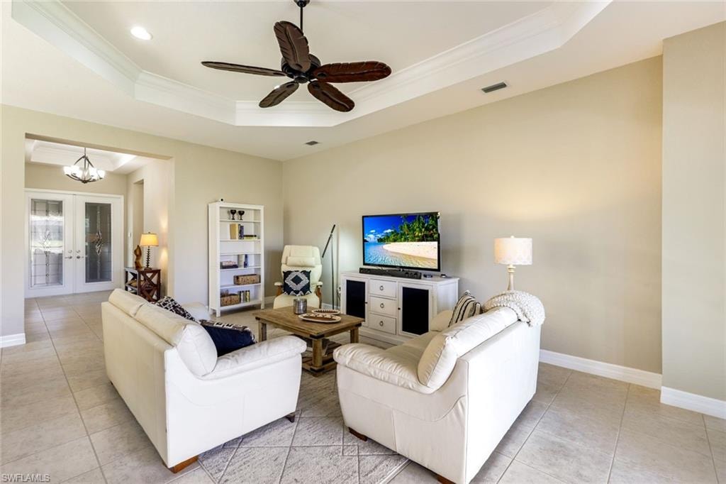 3224 Pacific DR photo 7