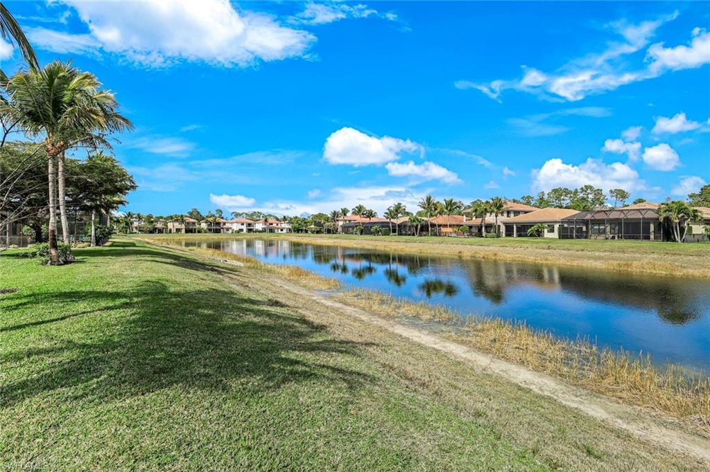 3224 Pacific DR photo 25
