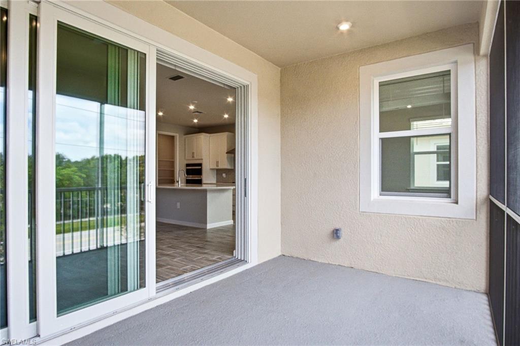 4646 Arboretum CIR 201 photo 23
