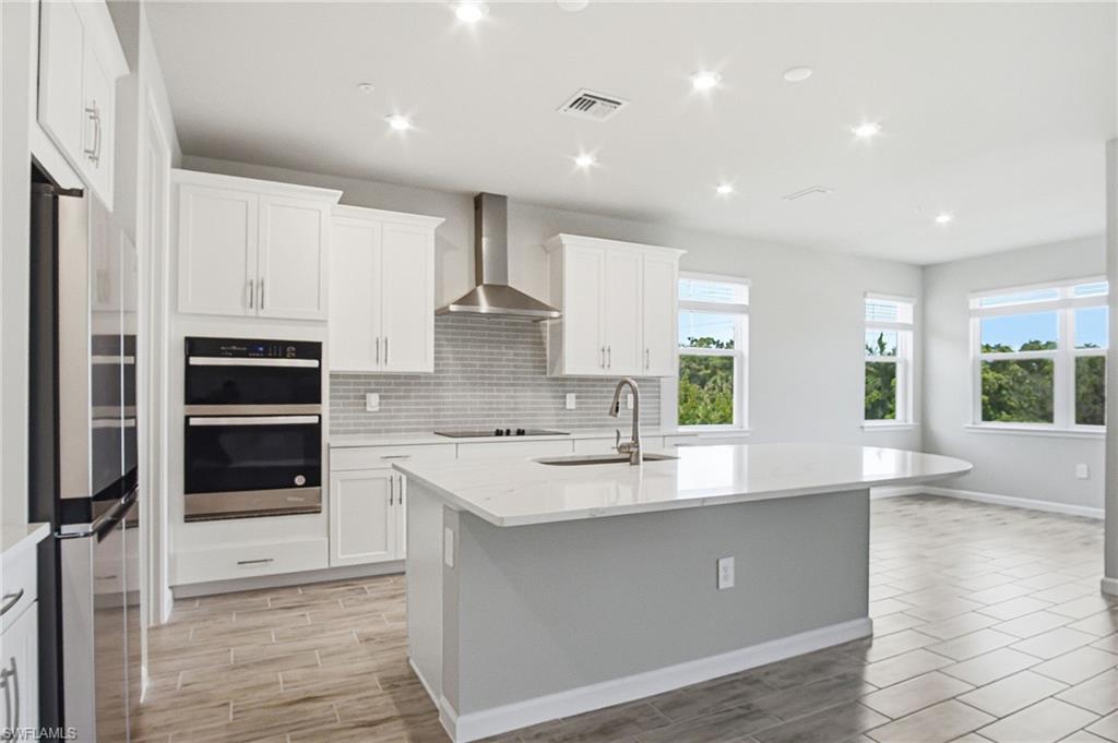 4646 Arboretum CIR 201 photo 13
