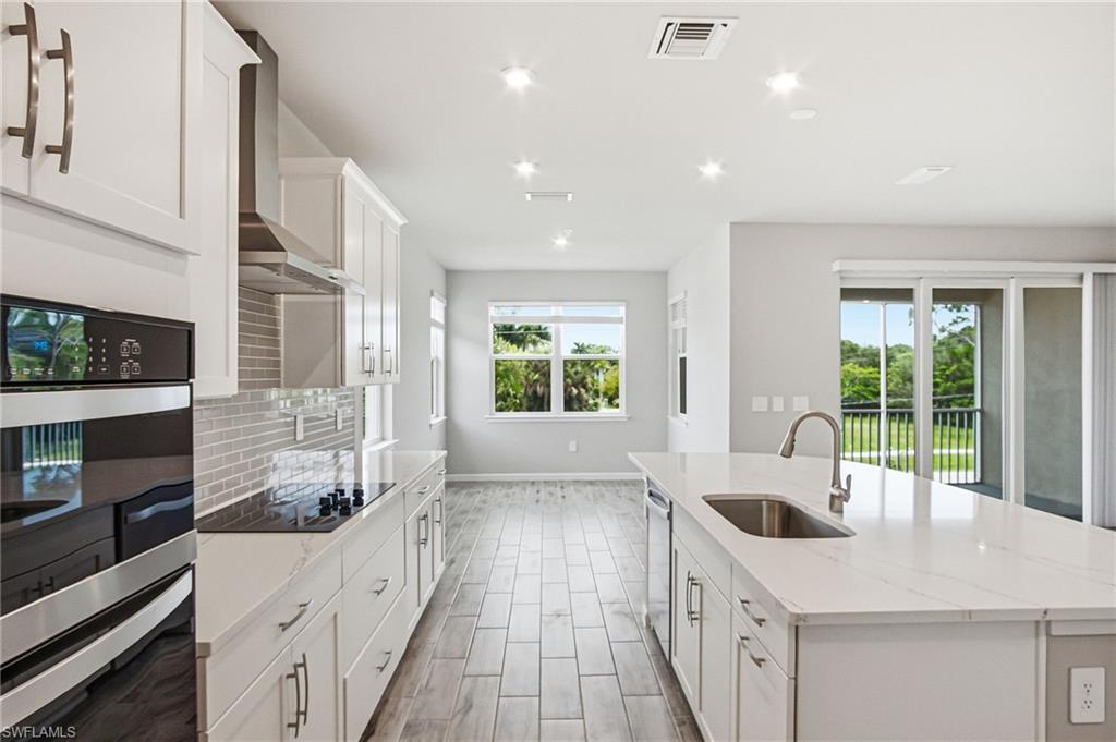 4646 Arboretum CIR 201 photo 12