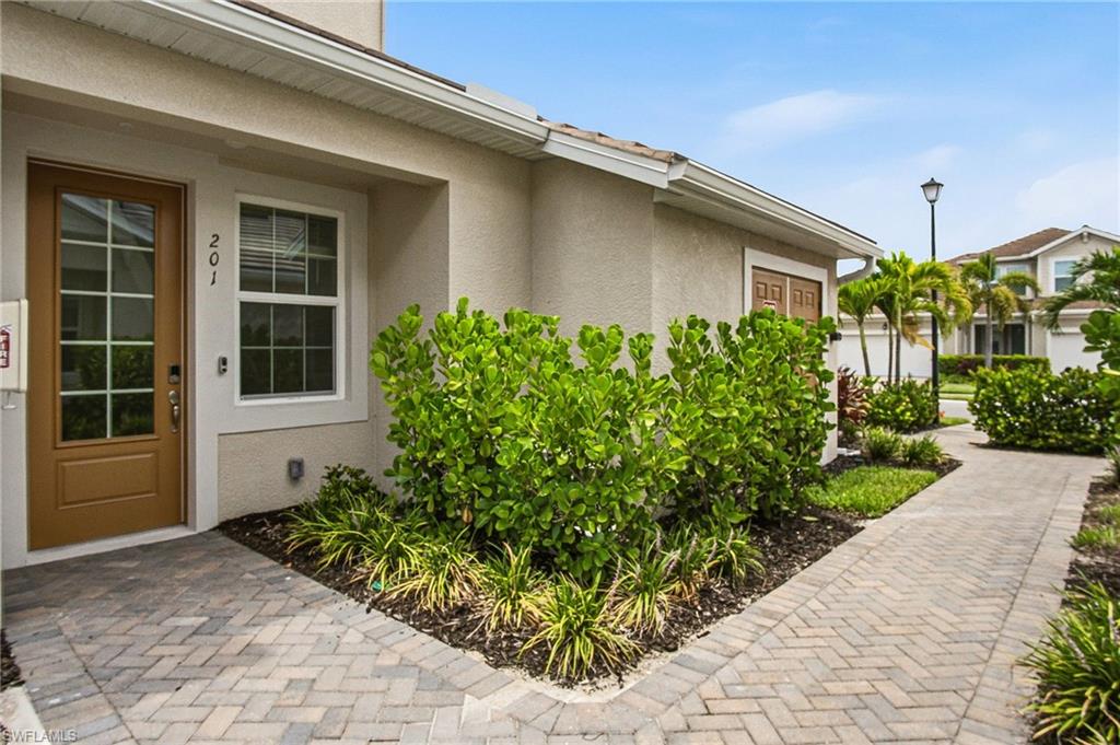 4646 Arboretum CIR 201 photo 26
