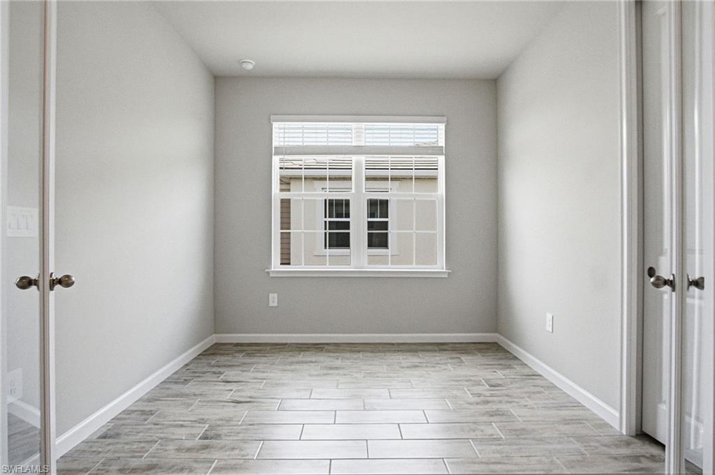 4646 Arboretum CIR 201 photo 15