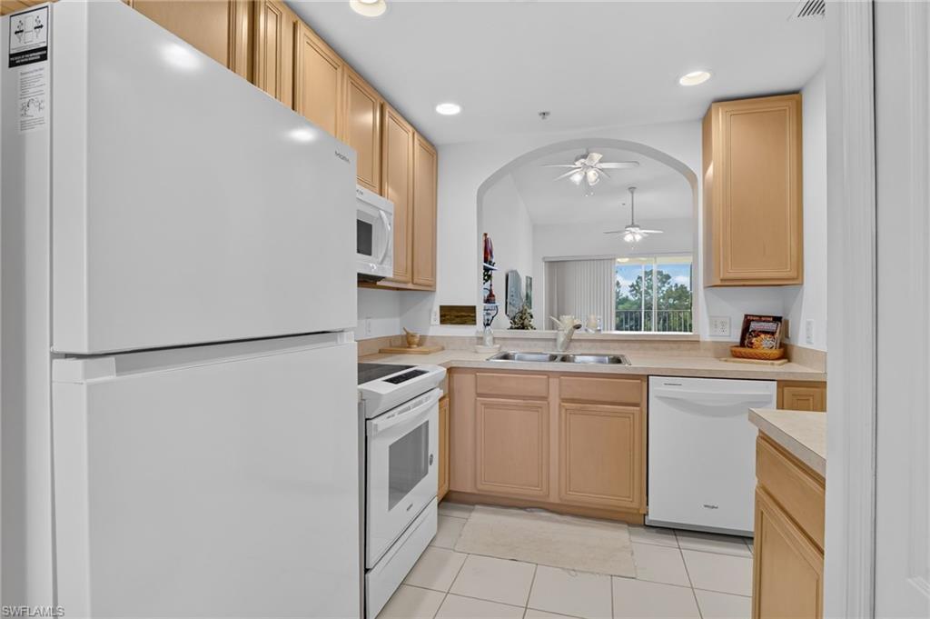 6820 Sterling Greens PL 402 photo 17