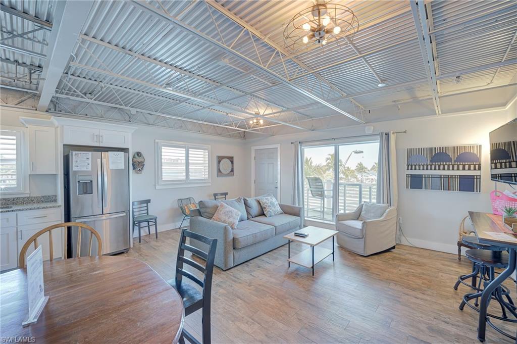 APARTMENT 3