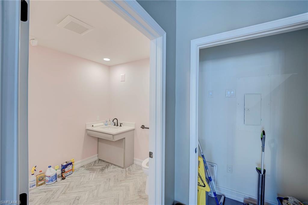 1161 Estero BLVD 1165 photo 21
