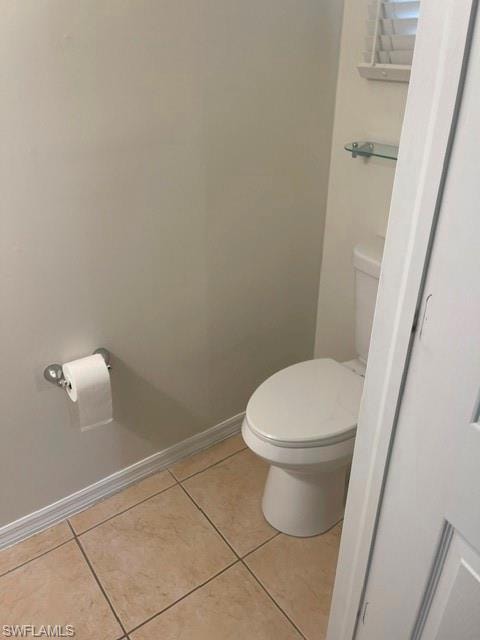Entry hall half bath