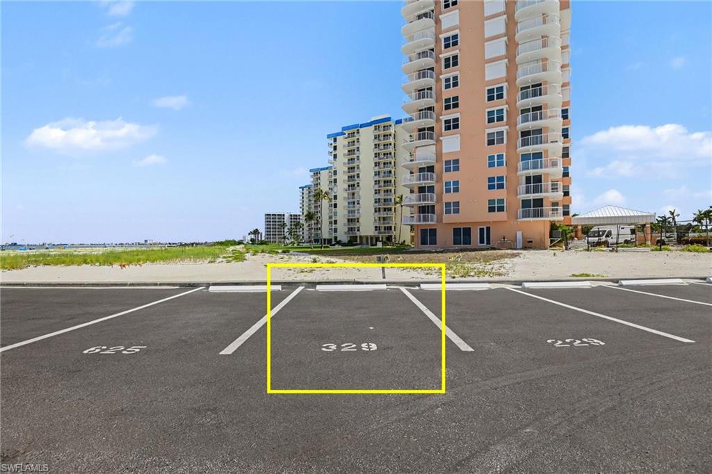 UNIT PARKING SPACE