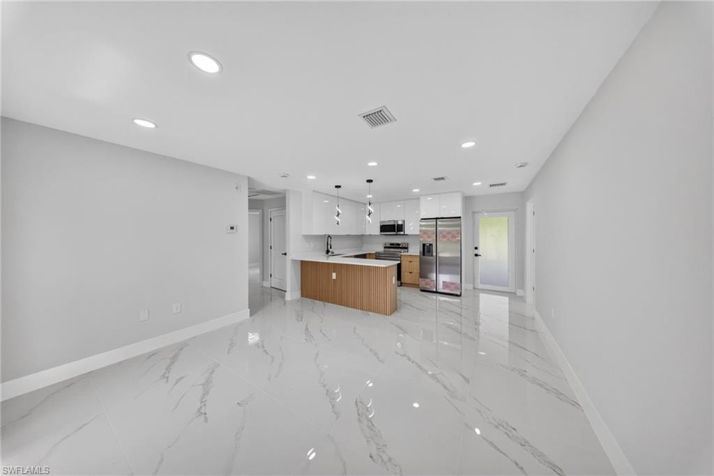 231 Andalucia AVE S photo 21