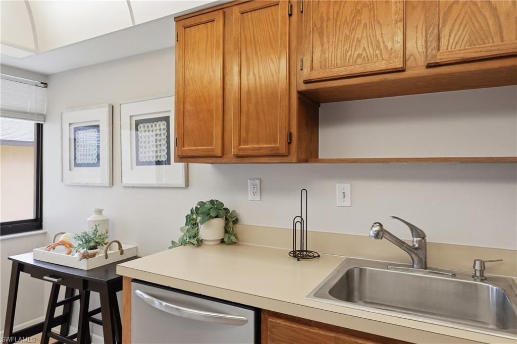 1526 Mainsail DR 3 photo 12