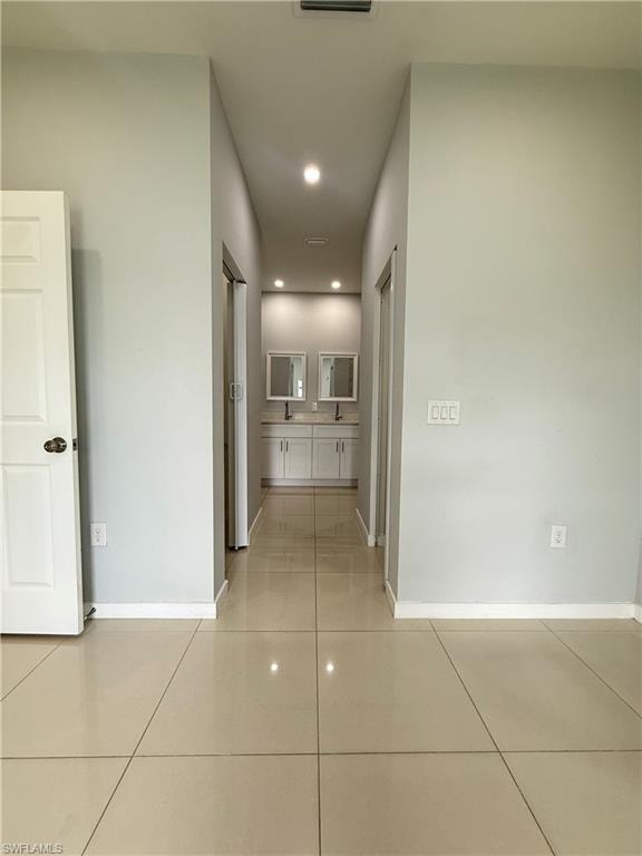 364 Progress AVE photo 10