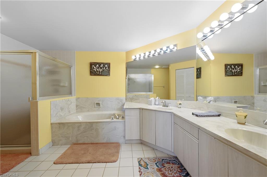 6260 Bellerive AVE 404 photo 32