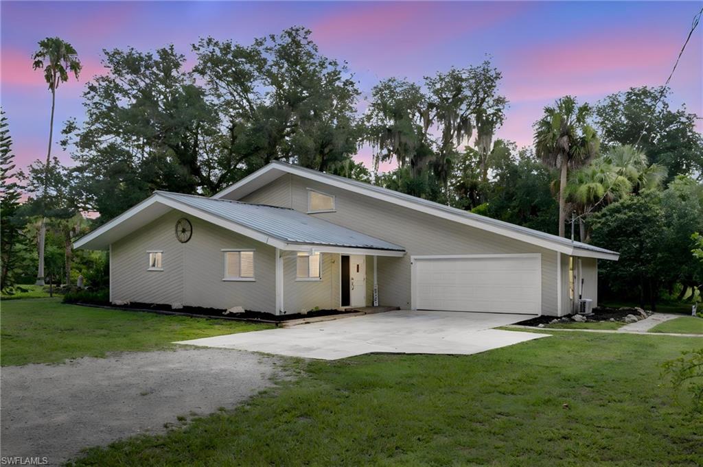 4613 Orange River Loop RD