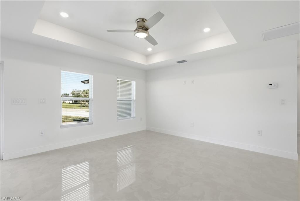 2800 Nora AVE N photo 7
