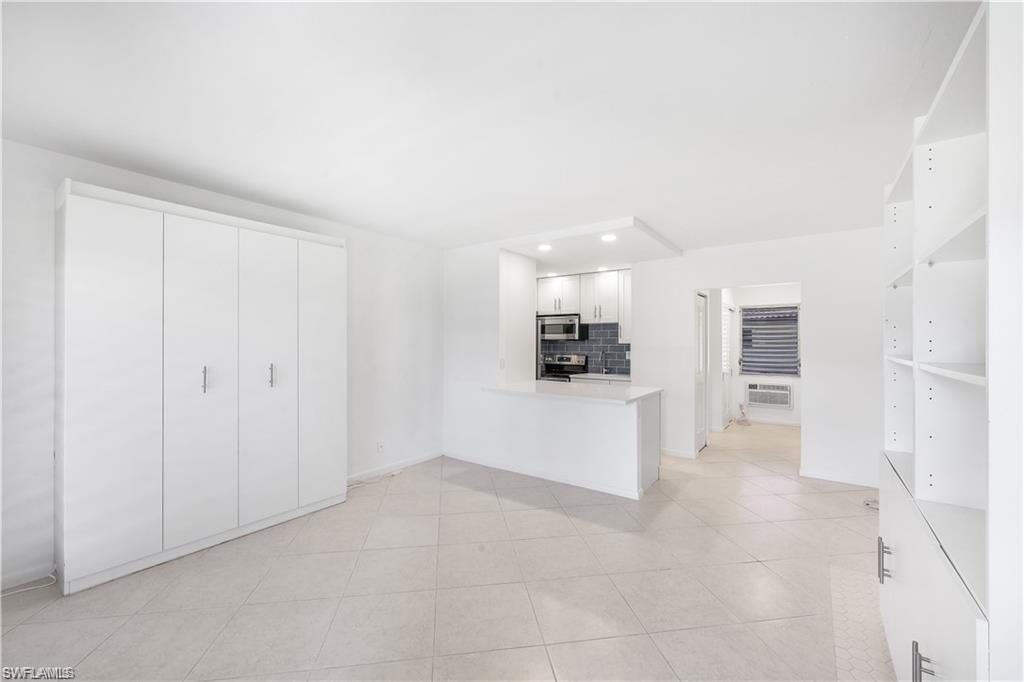 167 Collier BLVD O3 photo 6