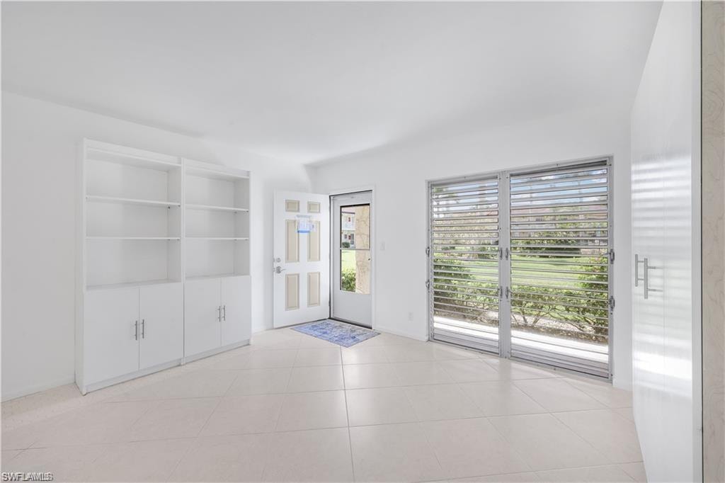 167 Collier BLVD O3 photo 9