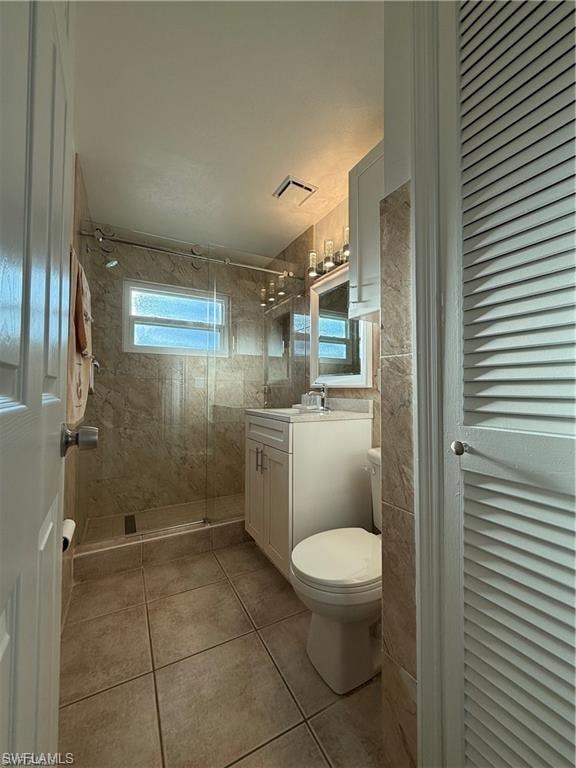 141 Schneider DR photo 6