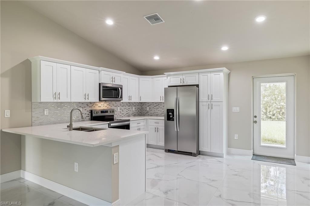 128 Sanborn DR