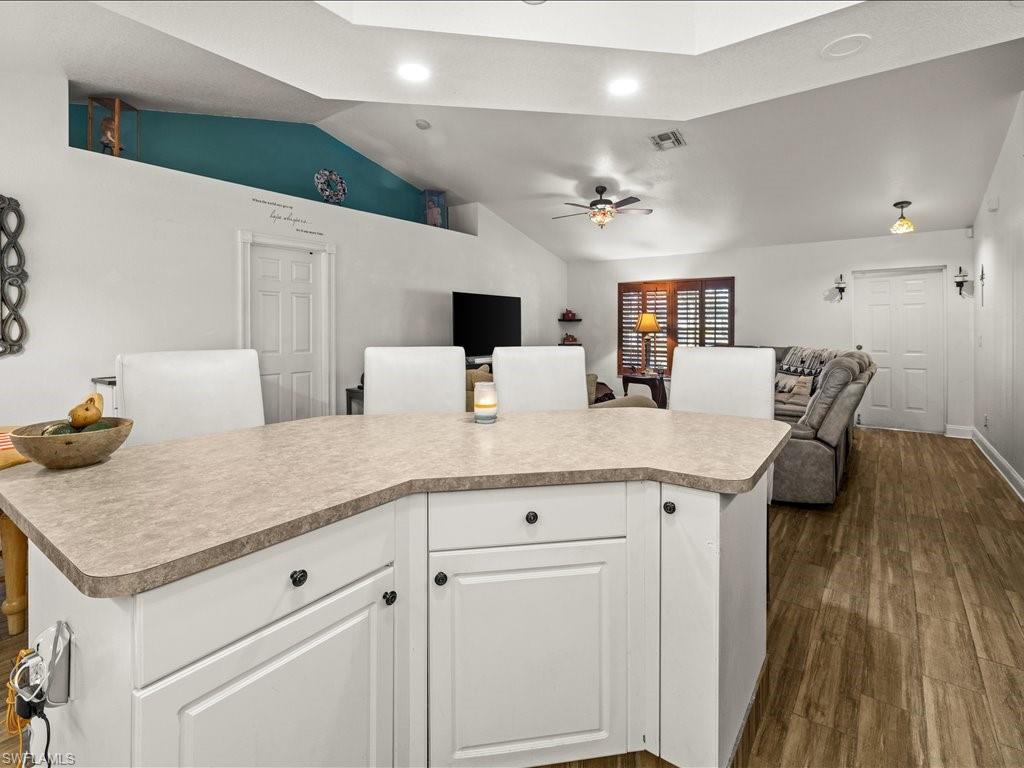 1209 NW 25th PL photo 14