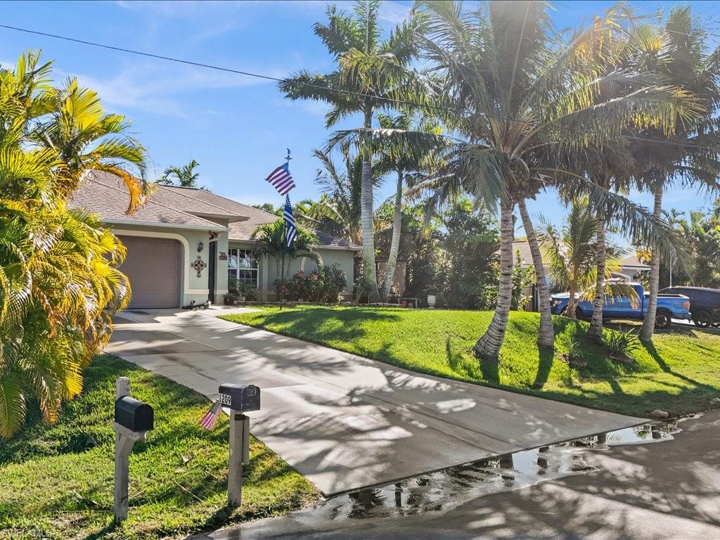 1209 NW 25th PL