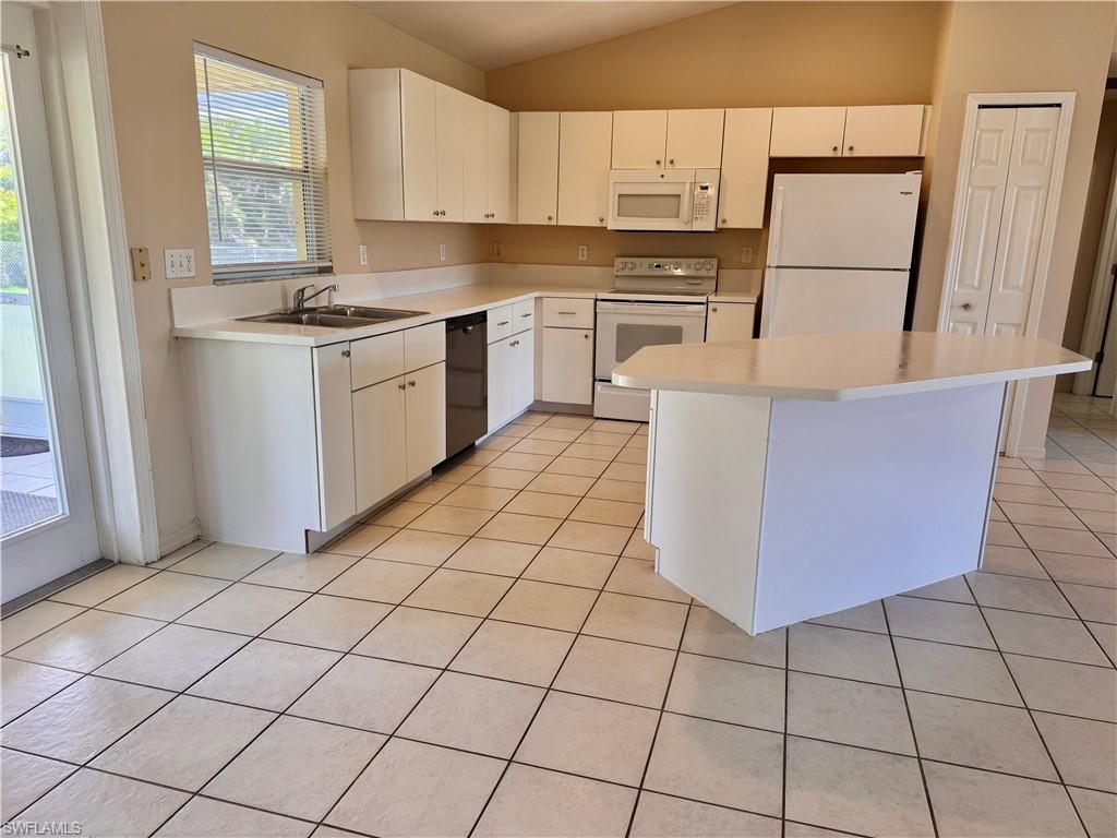 1209 SW 39th ST photo 18
