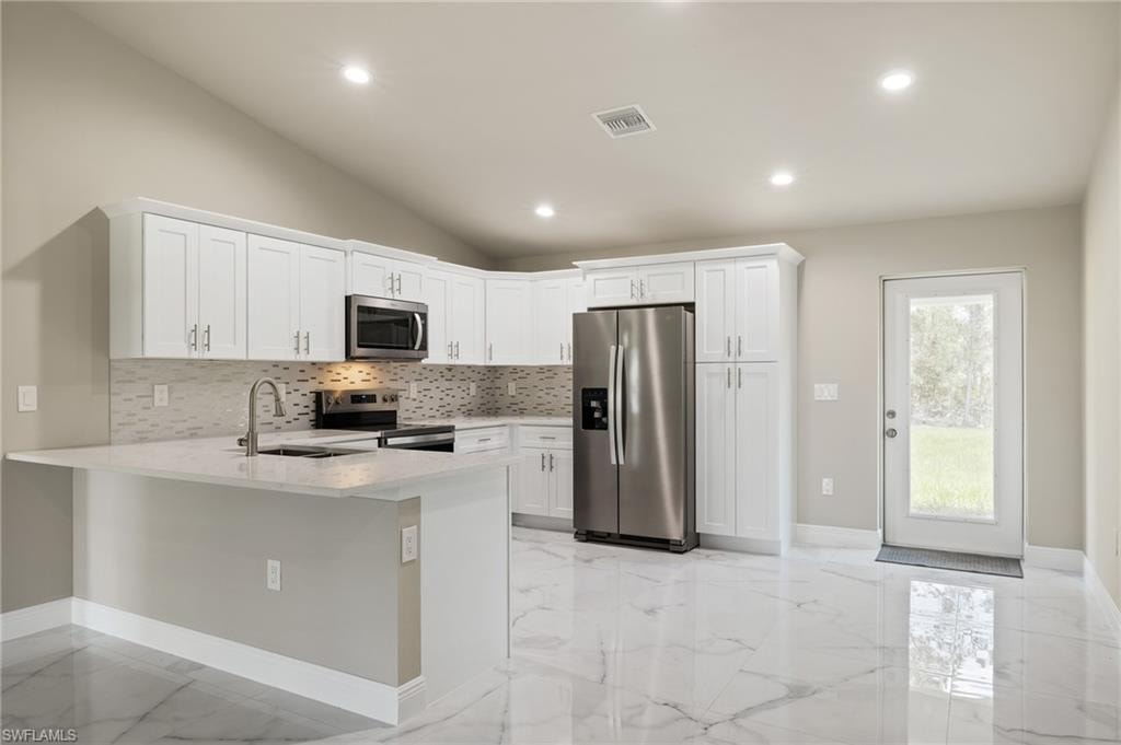 131 Sanborn DR photo 6