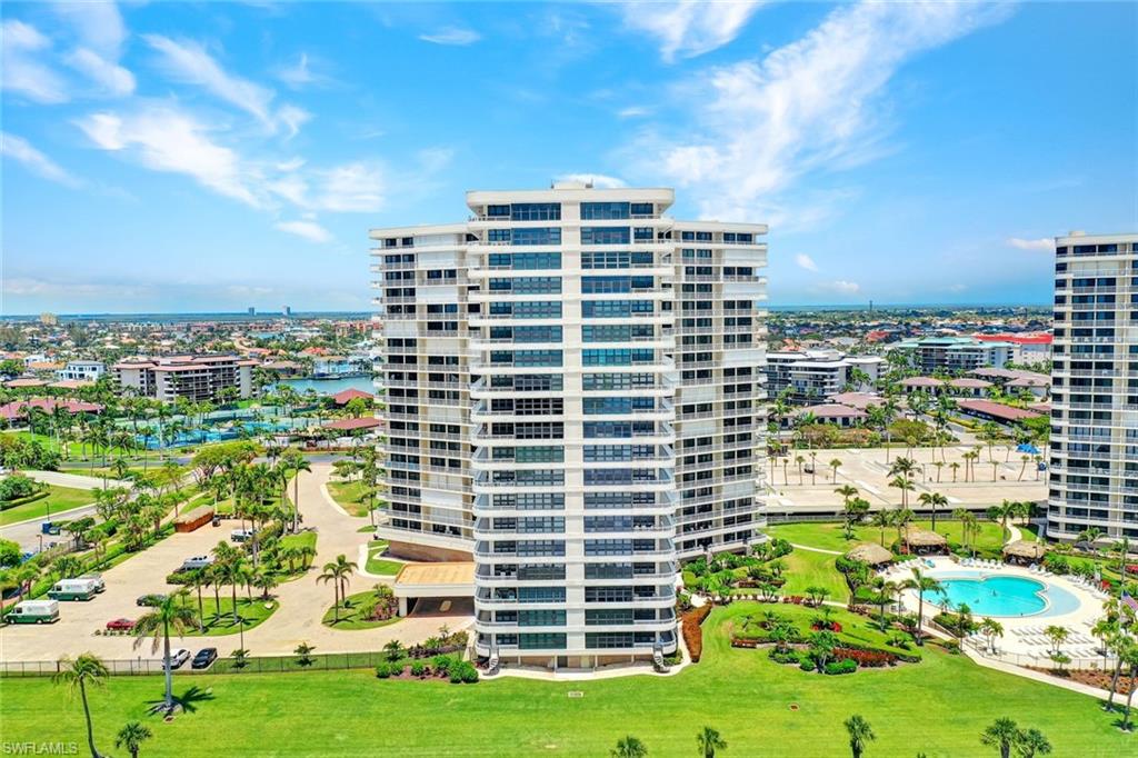 320 Seaview CT 804