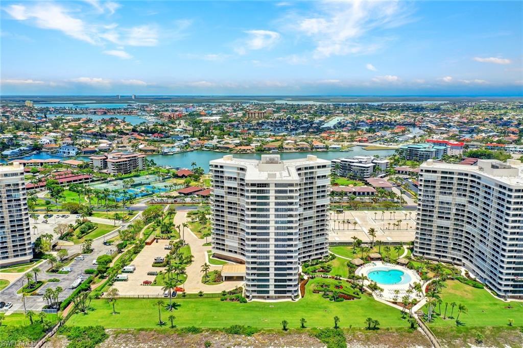 320 Seaview CT 804