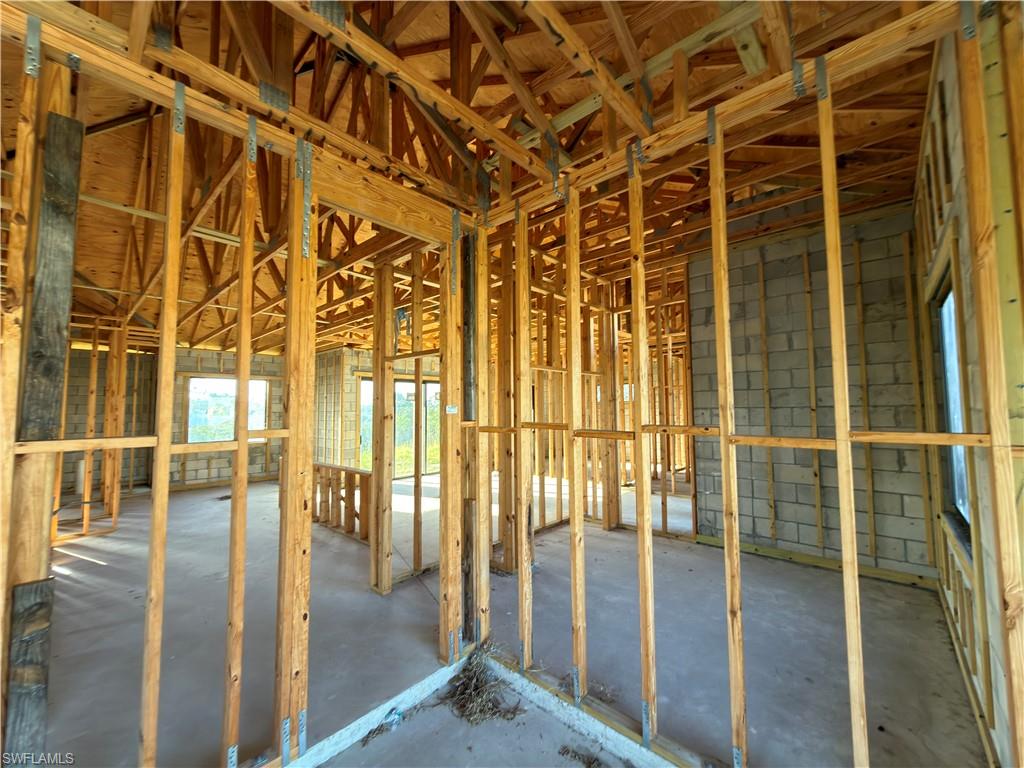 2713 NW 18th AVE photo 10