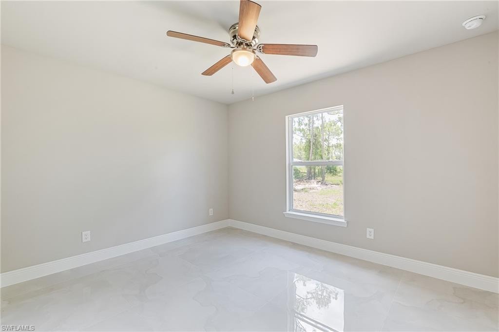 134 Greenbriar BLVD photo 12