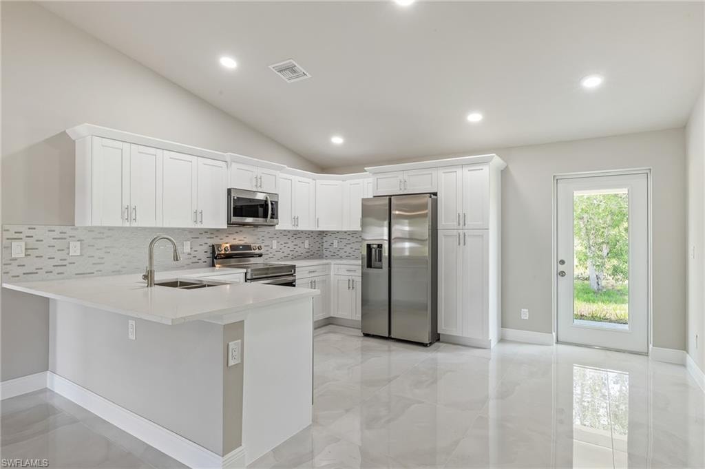 134 Greenbriar BLVD photo 8