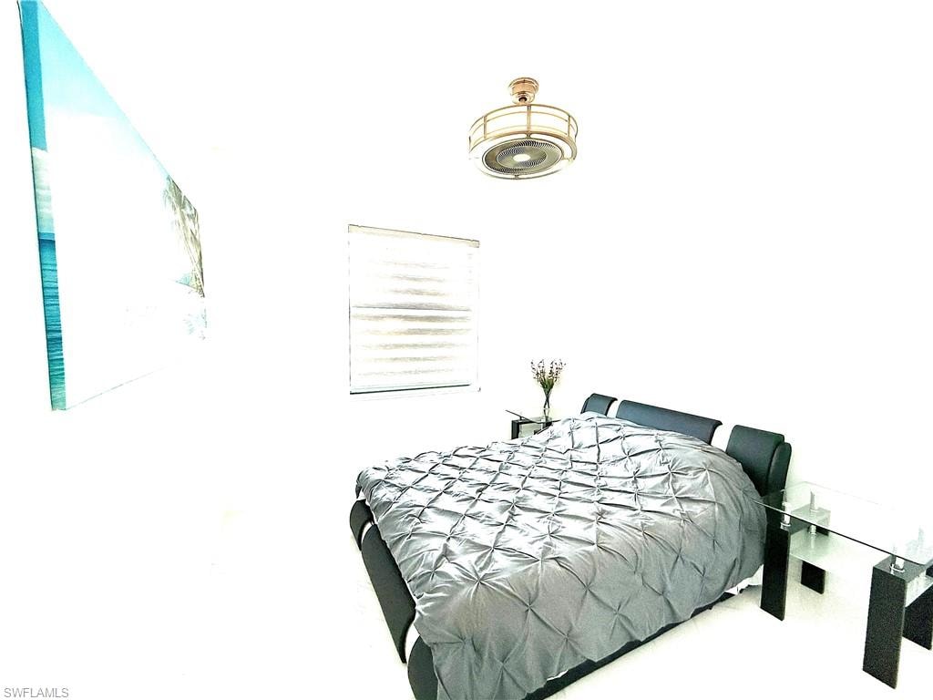 424 SW 26th AVE photo 18