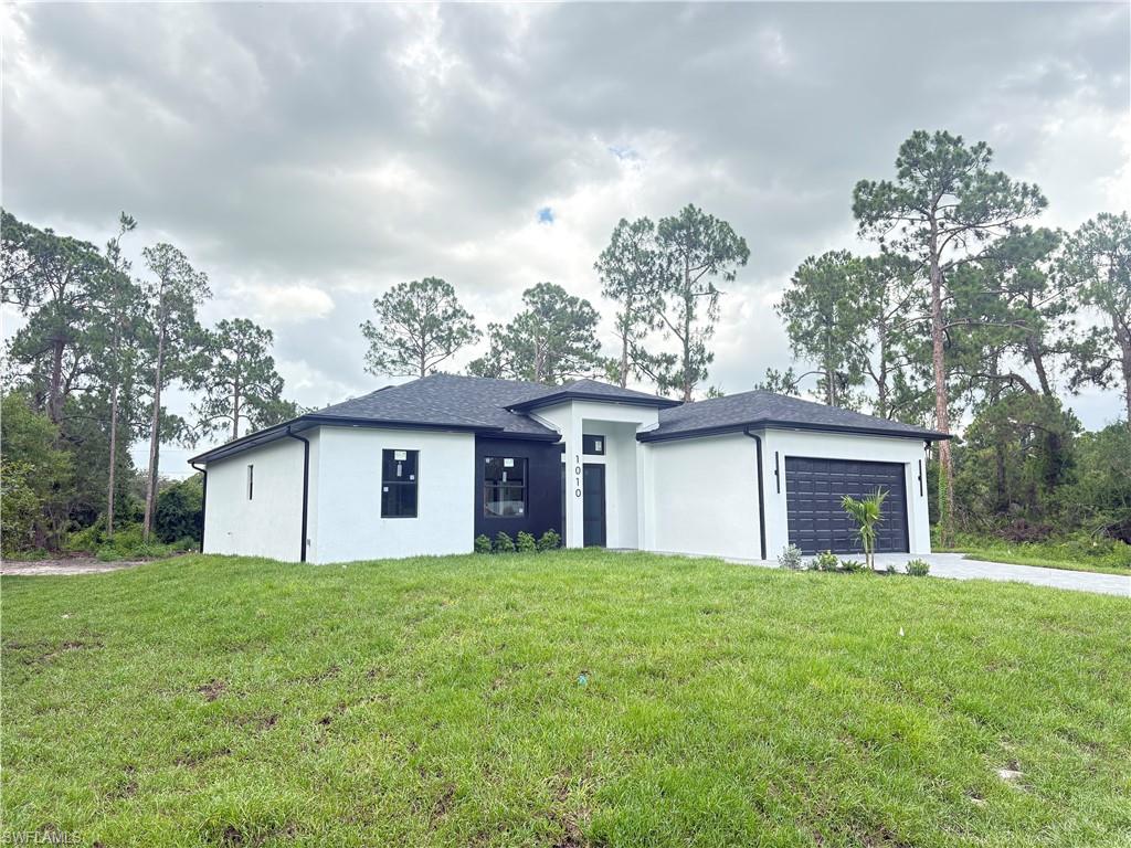1010 Wellington AVE