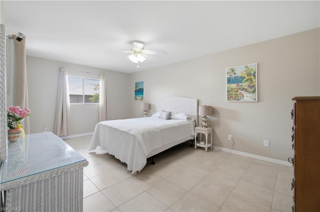 1712 SW Santa Barbara PL photo 13