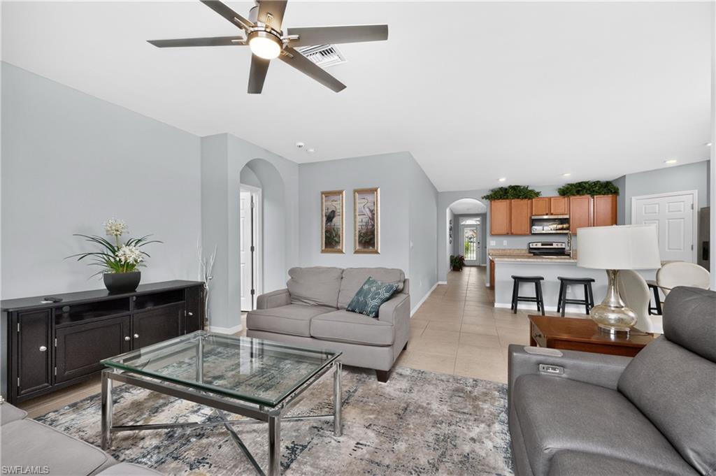 7492 Mikasa DR photo 7