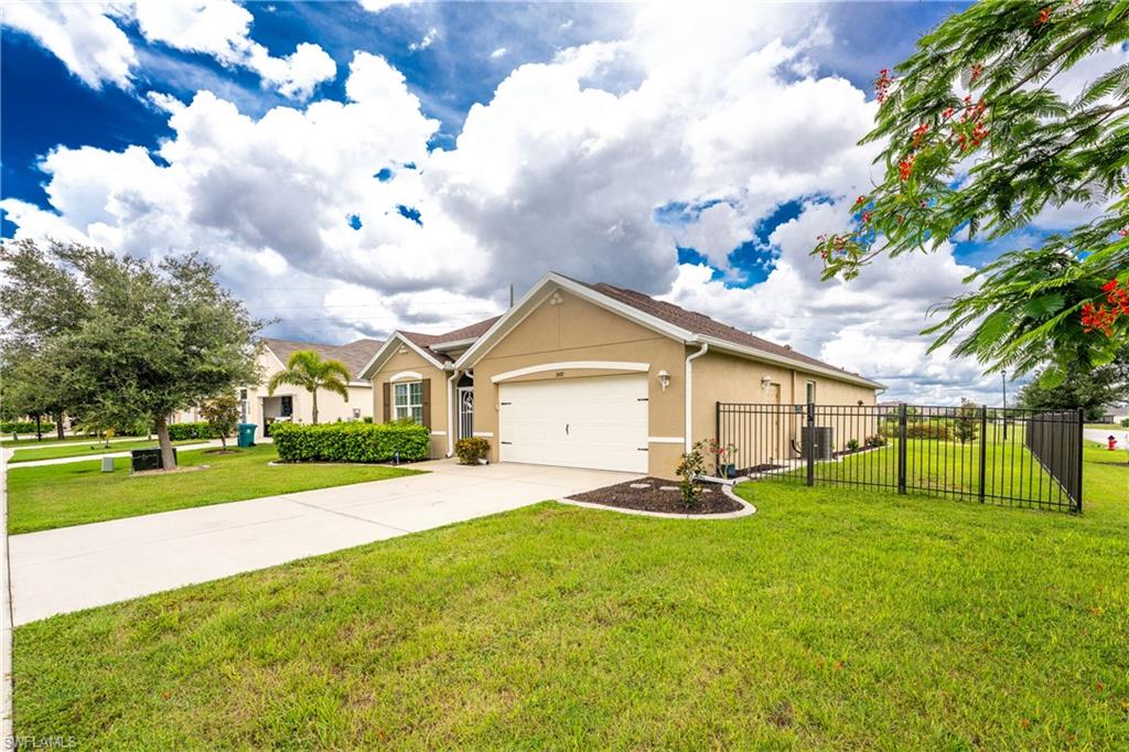 7492 Mikasa DR photo 34