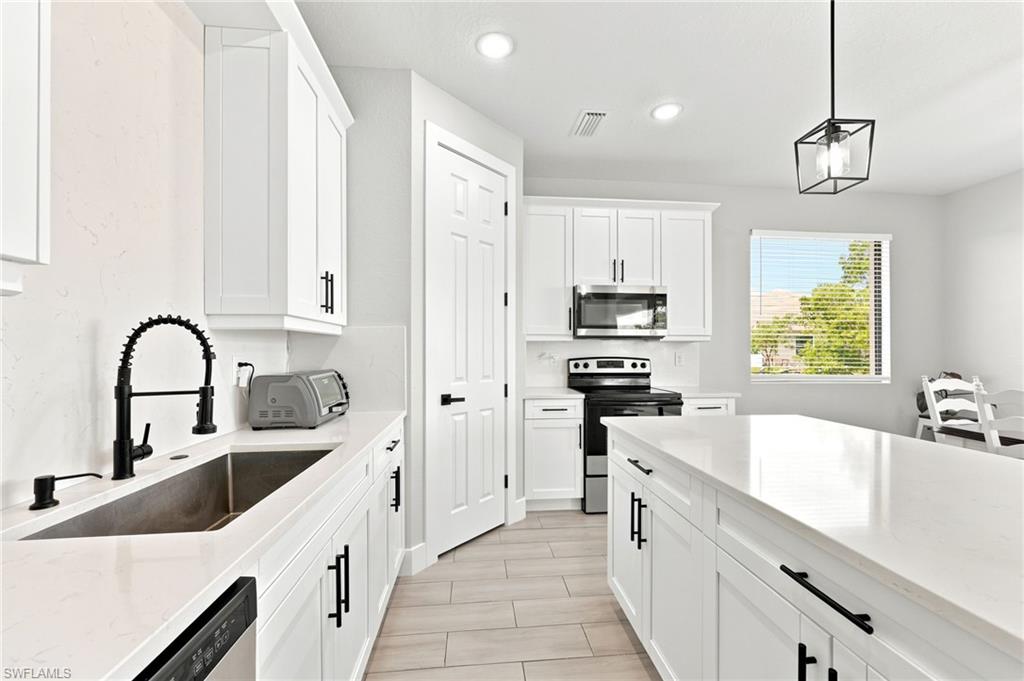 2830 NW 46th PL photo 36
