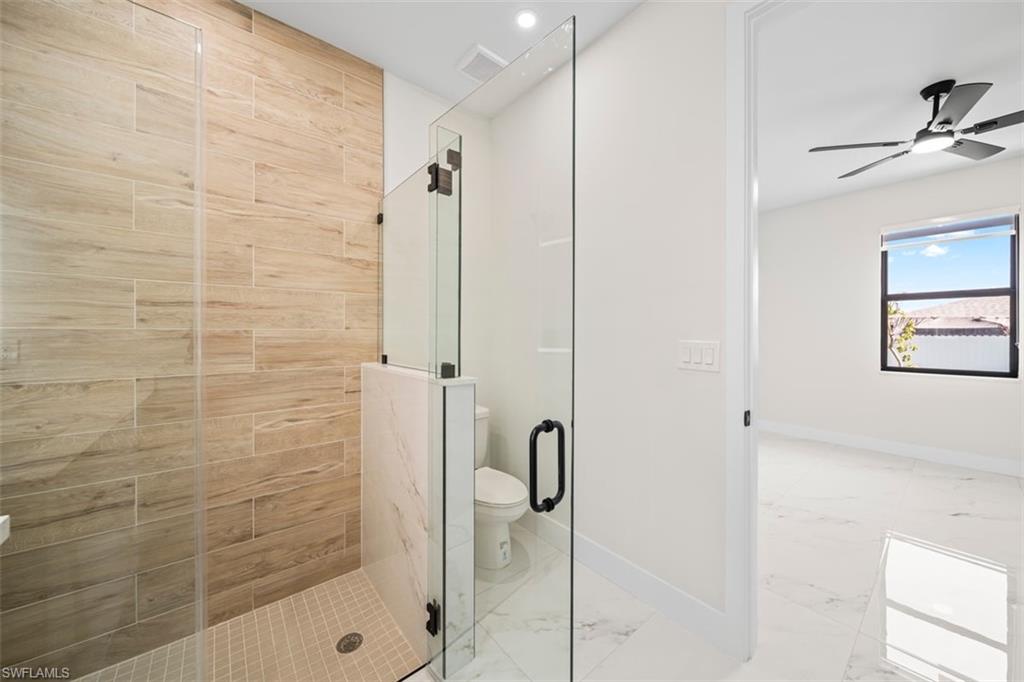 1315/1317 Diplomat PKWY E photo 12