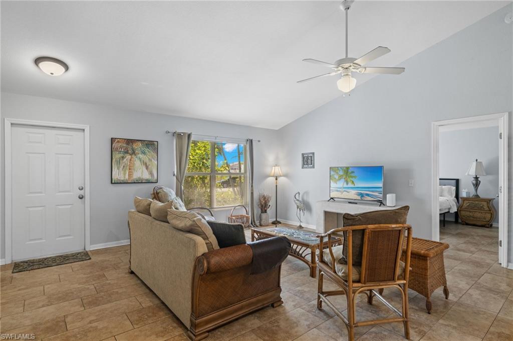 301 SE 30th TER